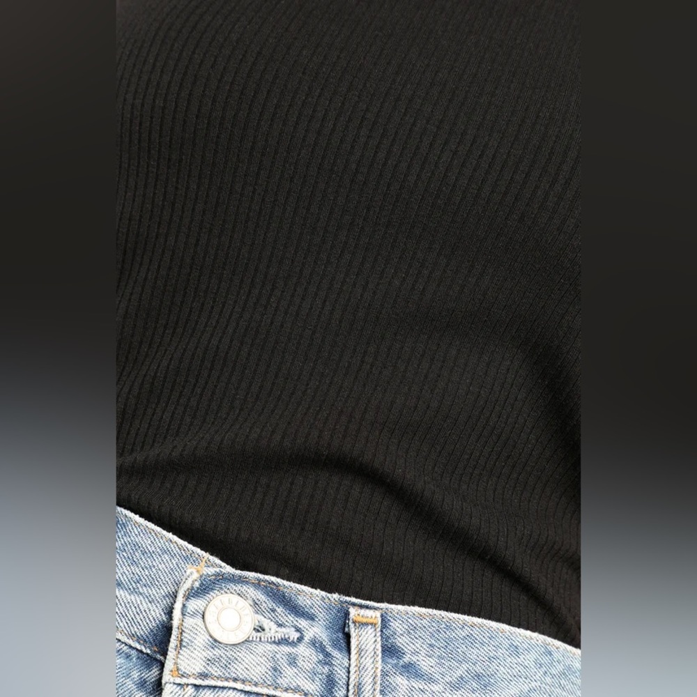 Lulus Black Ribbed High-Neck Tank Top in S - Picture 4 of 4